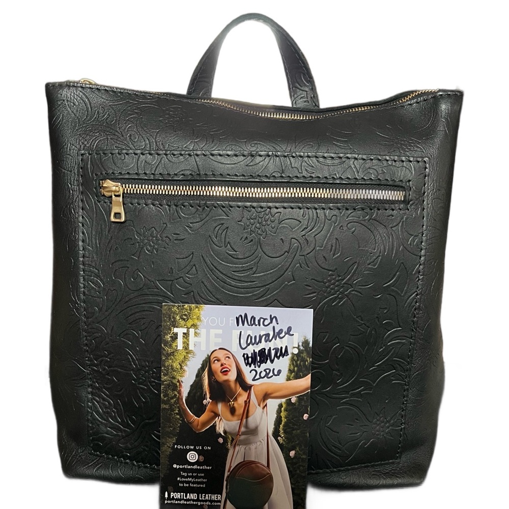 Dahlia Tote Backpack (retired color)